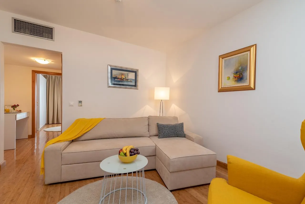Villa Ana Trogir 0*,  Kroatien