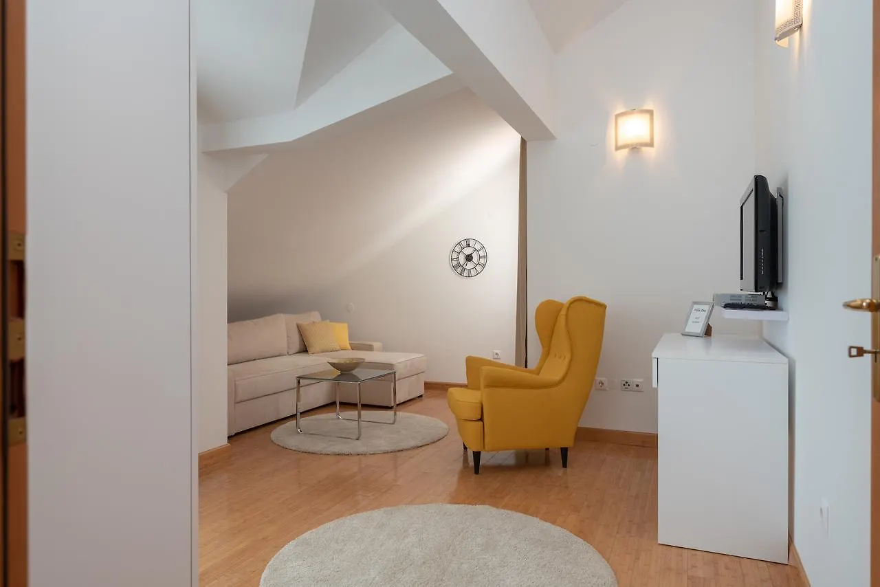 Villa Ana Trogir 0*,  Kroatien